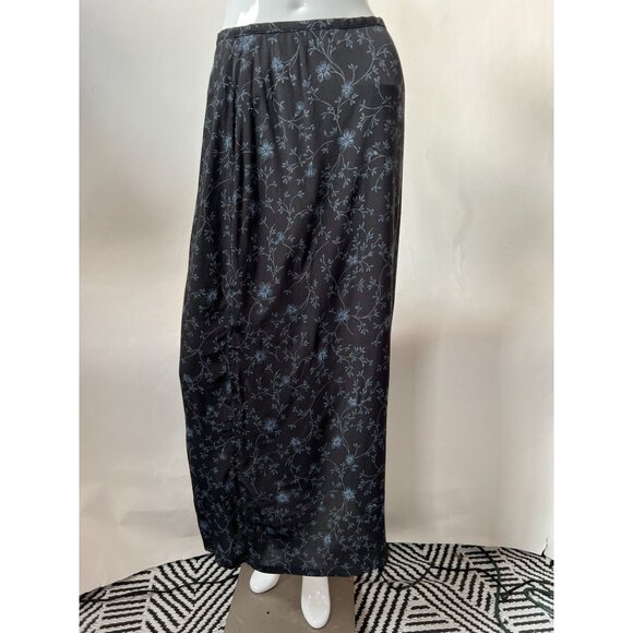 Old Navy Womens Black & Blue Floral Rayon Maxi Skirt Size 4 - Picture 1 of 16